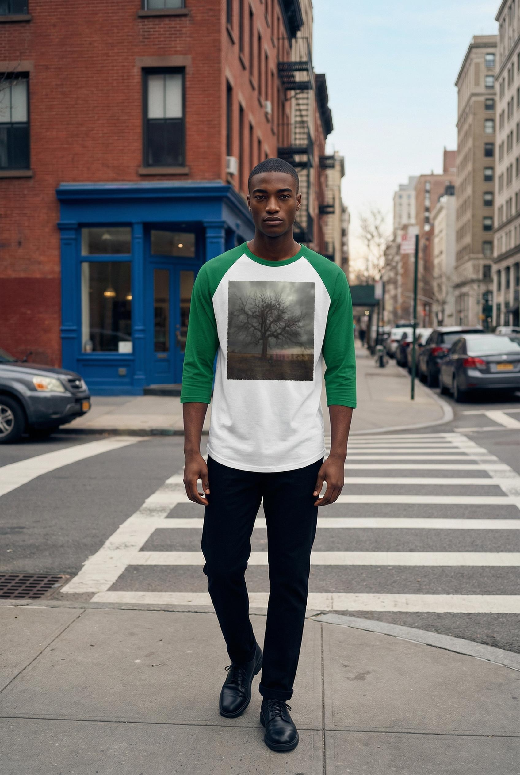 "LIFELESS" Regal 3/4 Sleeve Shirt – Bold Minimalist Statement, Modern Streetwear, Edgy Raglan Tee